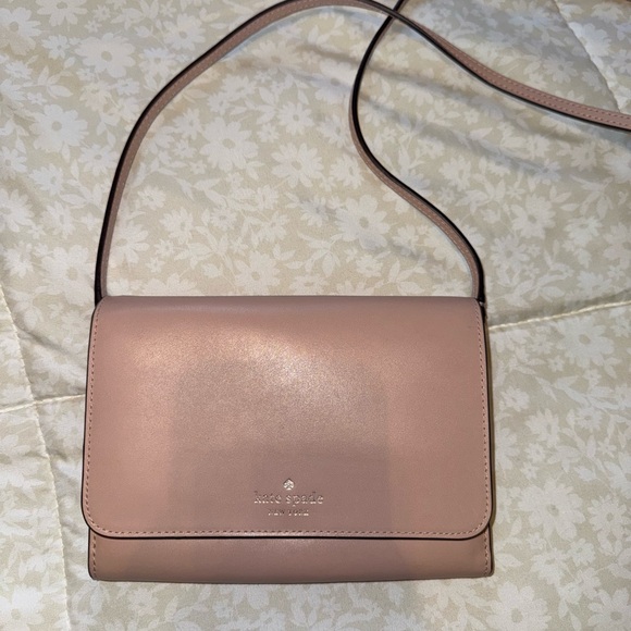kate spade Handbags - Kate Spade Blush Crossbody Purse